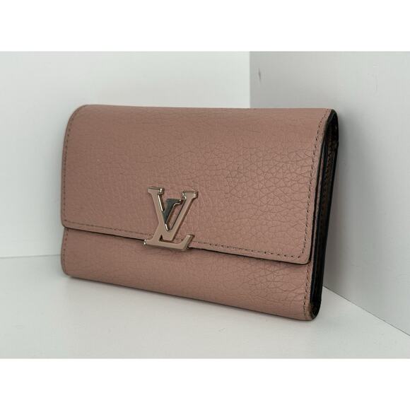 LOUIS VUITTON Portefeuille Capucines Compact Wallet Leather Pink - Picture 1 of 16